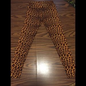 Lularoe OS Cheetah leggings